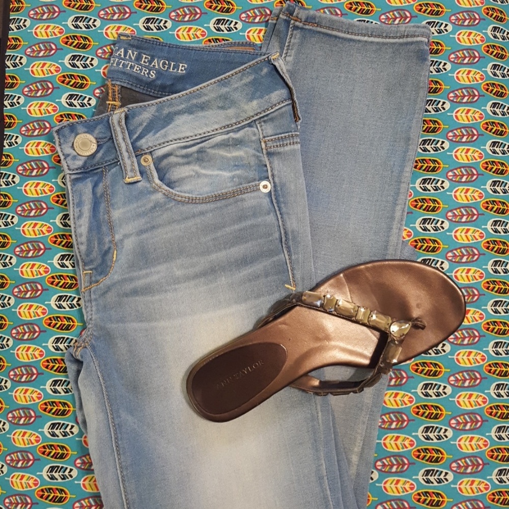 American Eagle skinny jeans